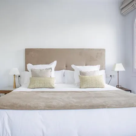 Expo Golden Mile Apartment *