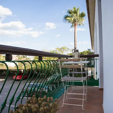 Apartment Expo Golden Mile *